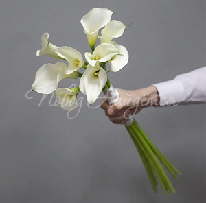 Букет девушке Букет Порвоо