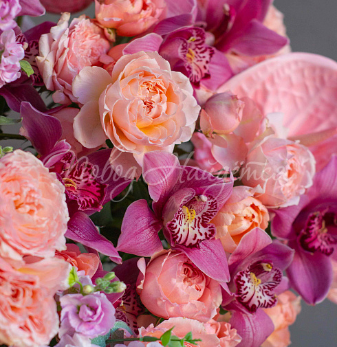 Корзина Охапка нежности — Повод Найдется