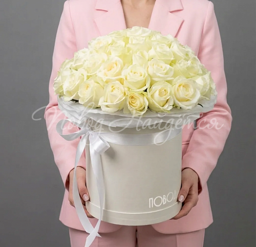 Цветы в шляпной коробке Корзина Снежинка