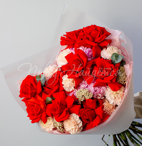 Букет Красный бархат — Повод Найдется