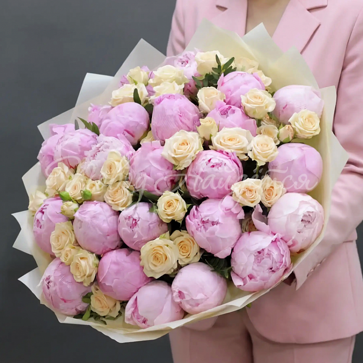 Букет с ПИОНАМИ Букет Медовый месяц