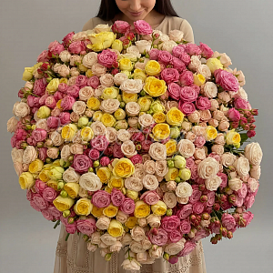 101 роза Букет Биатриса