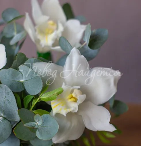 Цветочная композиция Композиция №147 — Повод Найдется