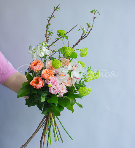 5 500 - 10 000 руб Букет Тропический зной