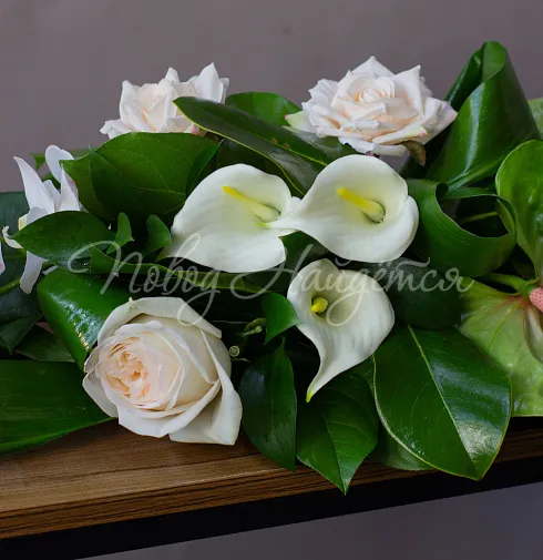 Цветочная композиция Композиция №105 — Повод Найдется