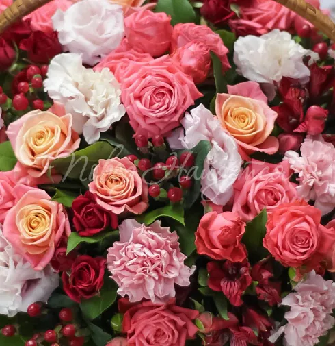 Корзина Люби меня люби — Повод Найдется