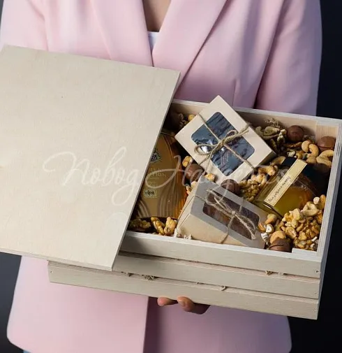 Корзина Ароматный праздник — Повод Найдется