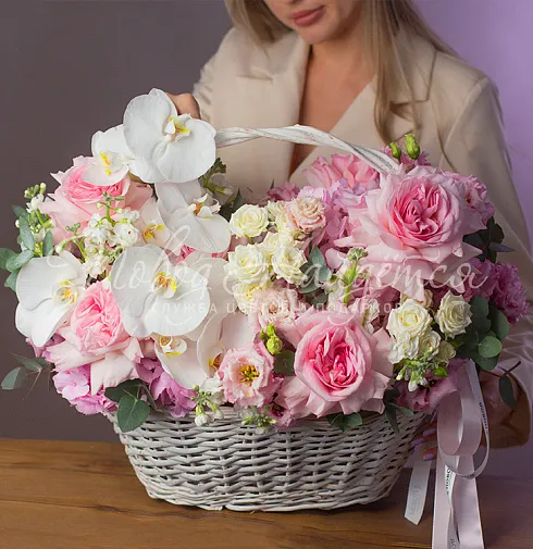 Корзина Французский шарм — Повод Найдется