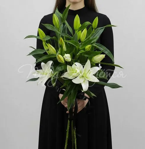 Букет Траурный букет №17 — Повод Найдется