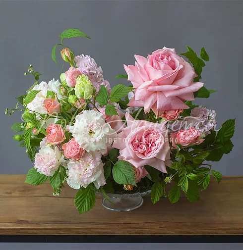 Цветочная композиция Композиция № 353 — Повод Найдется