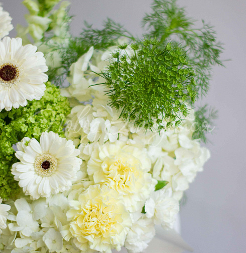 Букет Искорка льда — Повод Найдется