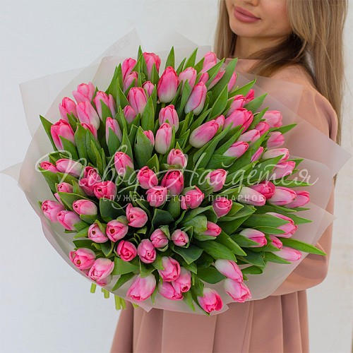 101 розовый тюльпан