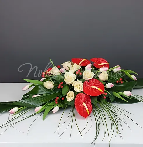 Цветочная композиция Габи — Повод Найдется