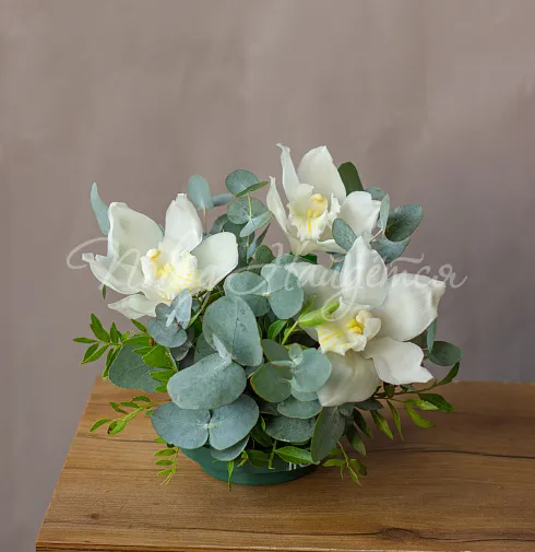 Цветочная композиция Композиция №147 — Повод Найдется