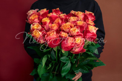 Как реанимировать и сохранить розы в вазе?