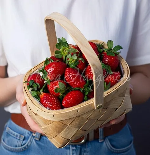 Корзина Романтика — Повод Найдется