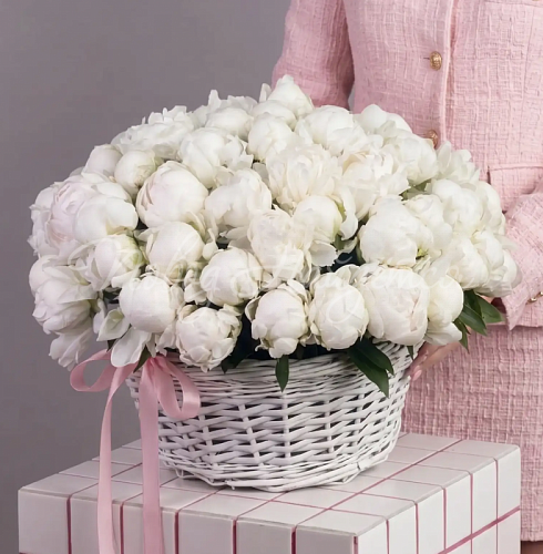 Монобукеты из пионов Букет Воздушное путешествие