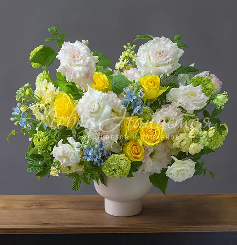 Цветочная композиция Композиция № 357 — Повод Найдется