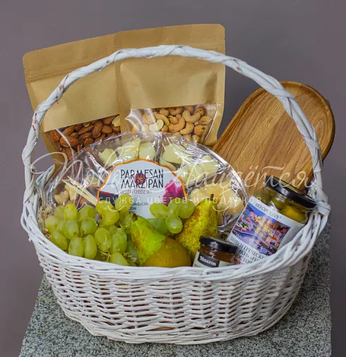 Корзина Приятный вечер — Повод Найдется