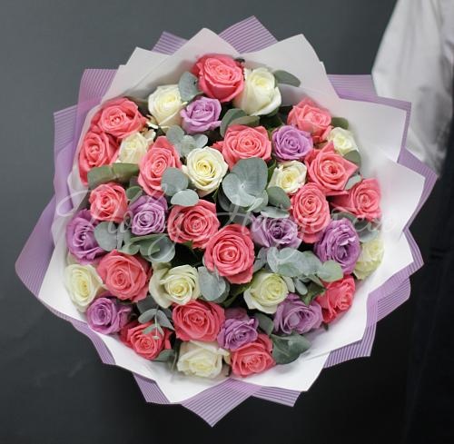 Букет роз «Чары красотки»