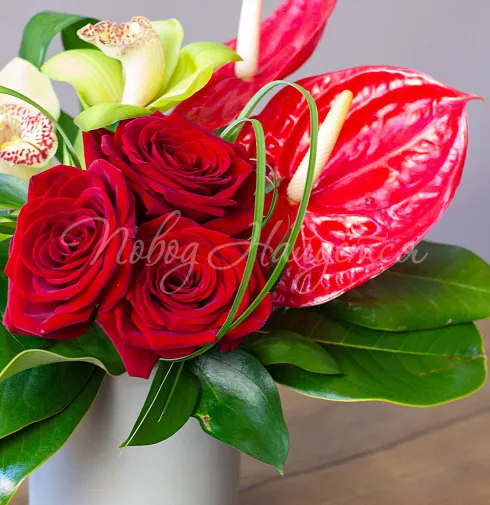 Цветочная композиция Композиция №46 — Повод Найдется