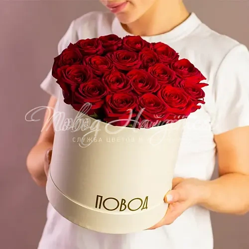 25 роз Корзина Красивая мелодия