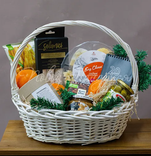 Подарки под ёлкой