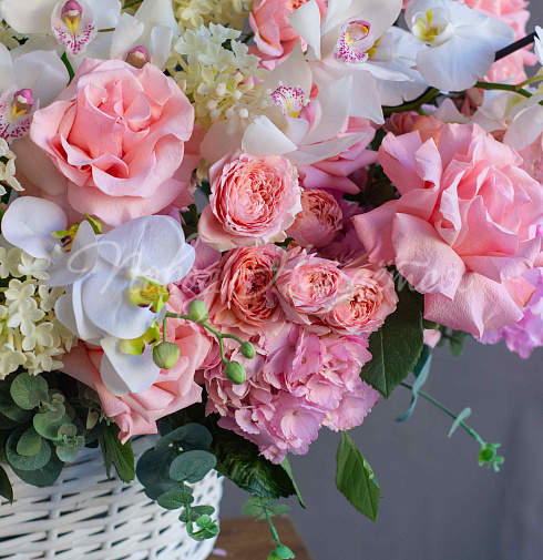 Корзина Шаг навстречу  — Повод Найдется